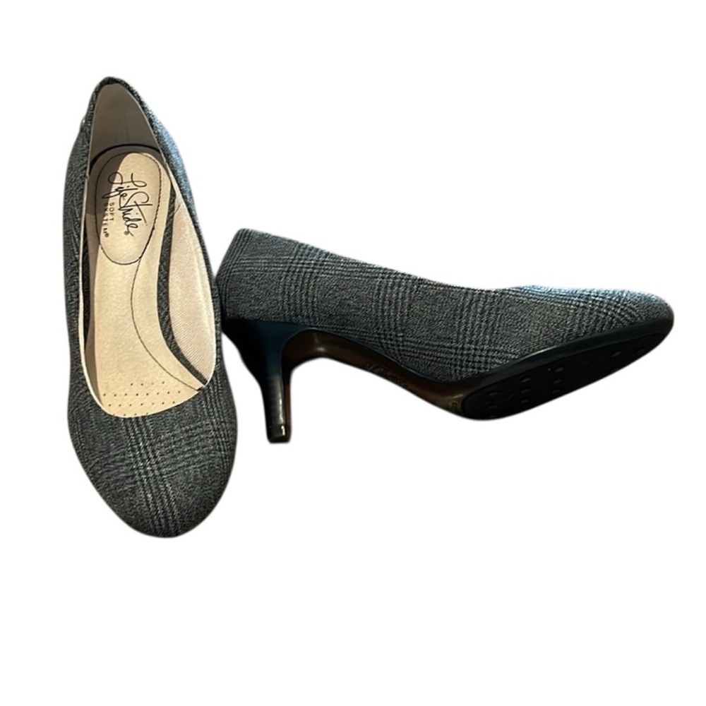 Lifestride Soft System Parigi Plaid Fabric Pumps Size 8M